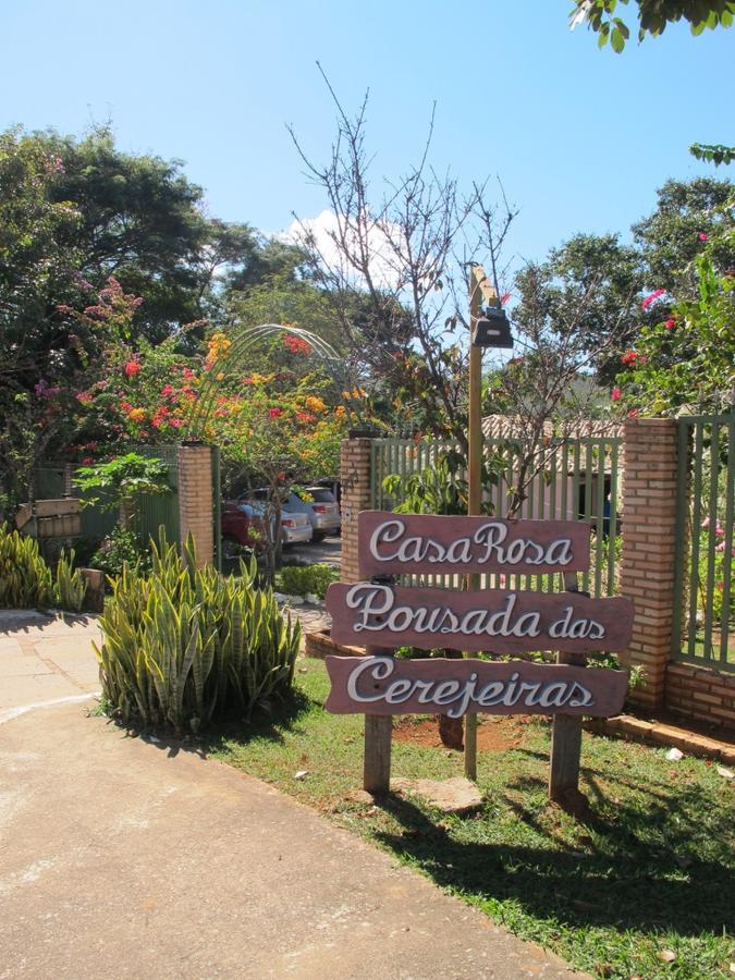 Pousada Casa Rosa Алту-Параизу-ди-Гояс Экстерьер фото